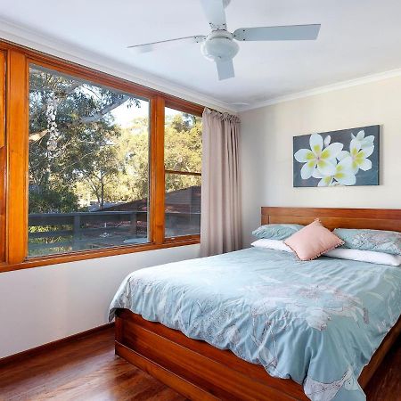 Gumtree Cottage Hawks Nest Exterior photo